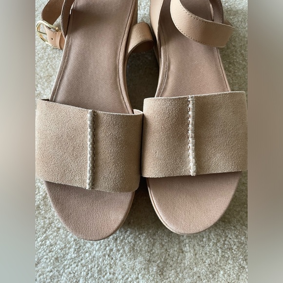 UGG Chapala tan suede platform sandals. Strappy‎ ankle. Women size 12. NWOT - Picture 8 of 10